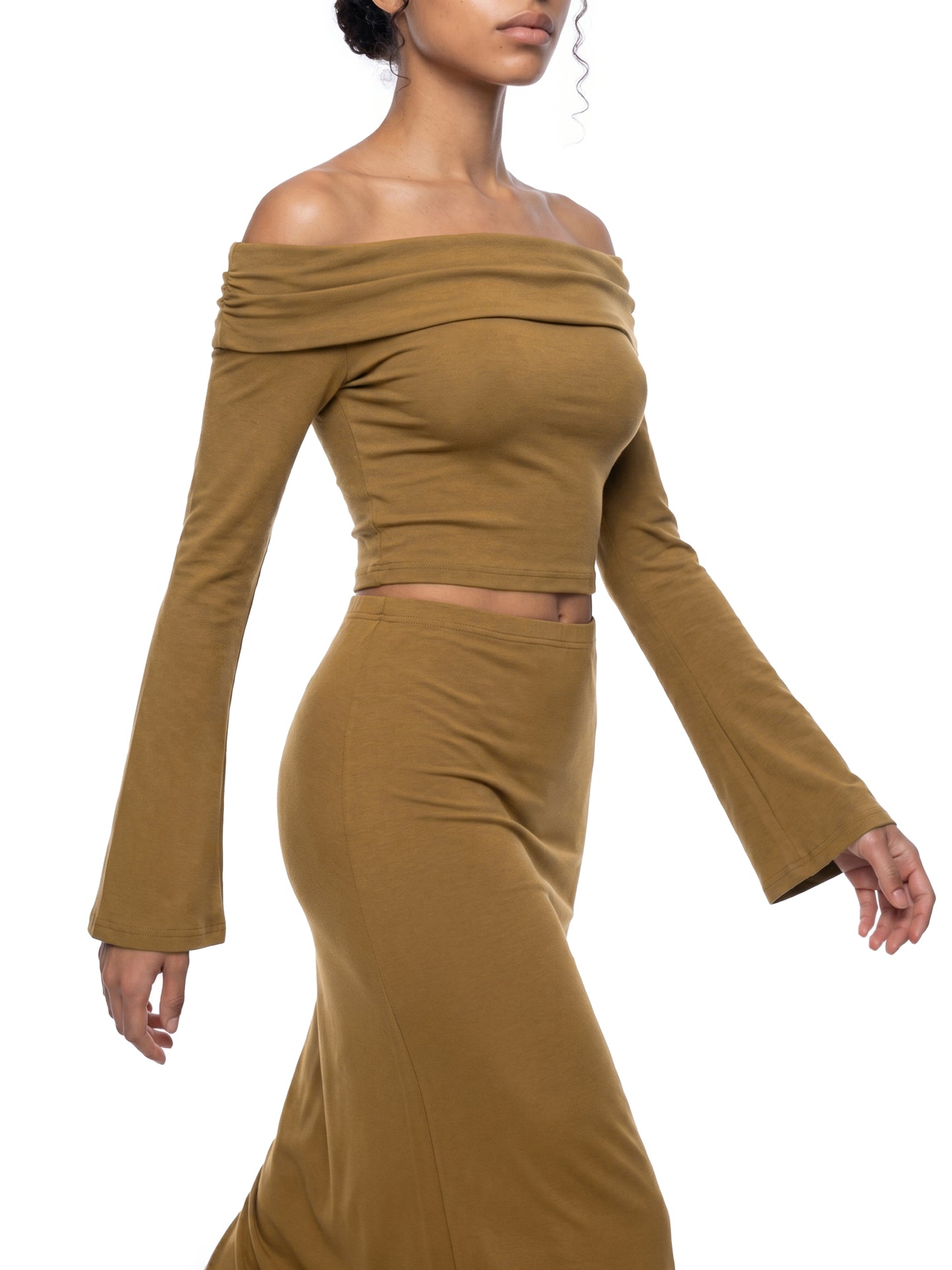 Women's Off-the-Shoulder Bell Sleeve Crop T-Shirt